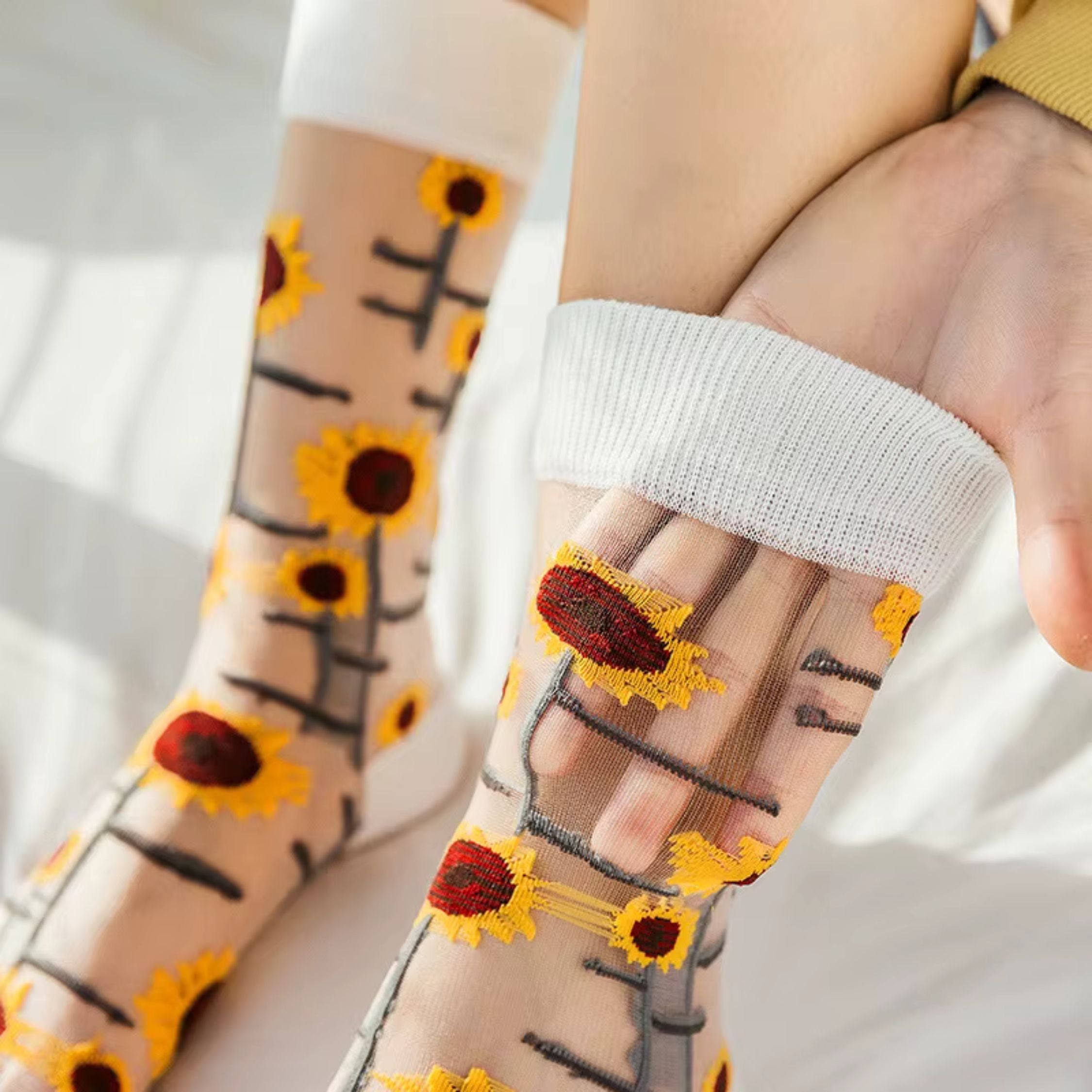 Sheer Plant Lover Socks in 8 Nature-Inspired Styles [Fits Size 5-9]