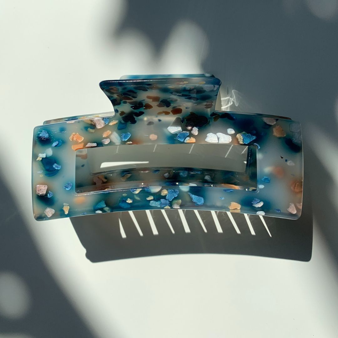 Velvet Claws Hair Clip | The Diana in Temple Pond Hair Claw