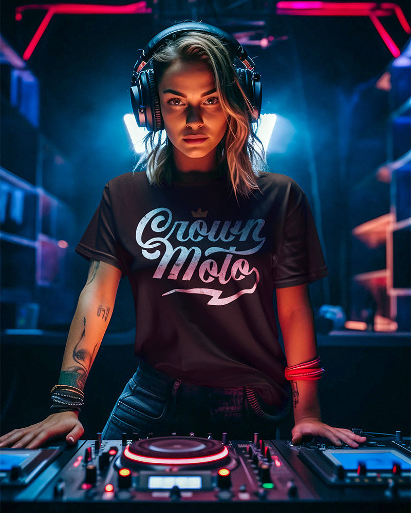 Crown Moto Vintage Script Logo T-shirt