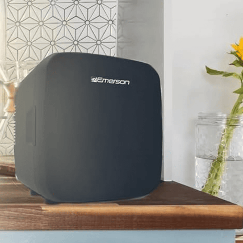Emerson Portable 9L XL Mini Fridge Cooler
